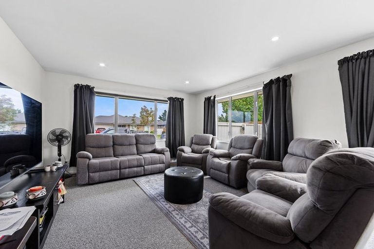 Photo of property in 81 Georgina Street, Marshland, Christchurch, 8083