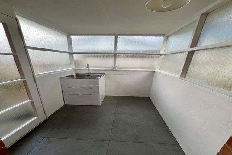 Photo of property in 1/70 Karaka Street, Takapuna, Auckland, 0622
