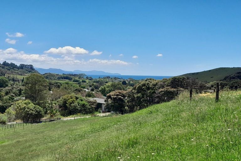 Photo of property in 18 Kawhina Lane, Kuaotunu, Whitianga, 3592