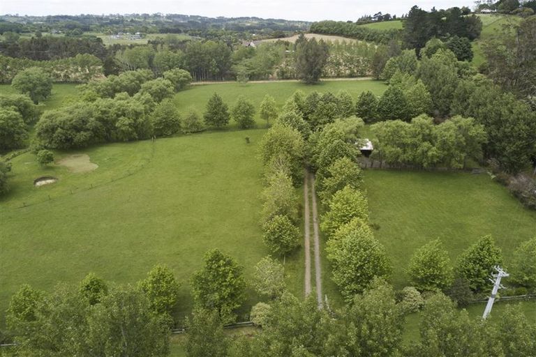 Photo of property in 27 Robinson Road, Coatesville, Albany, 0793