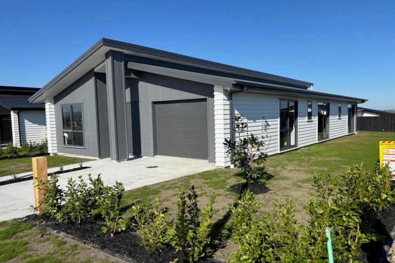 Photo of property in 18 Kotuku Way, Te Kauwhata, 3710