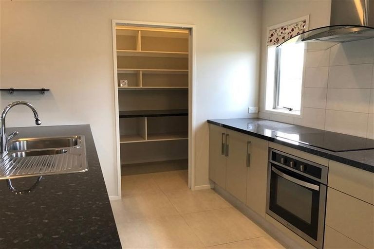 Photo of property in 17 Drake Crescent, Awatoto, Napier, 4110