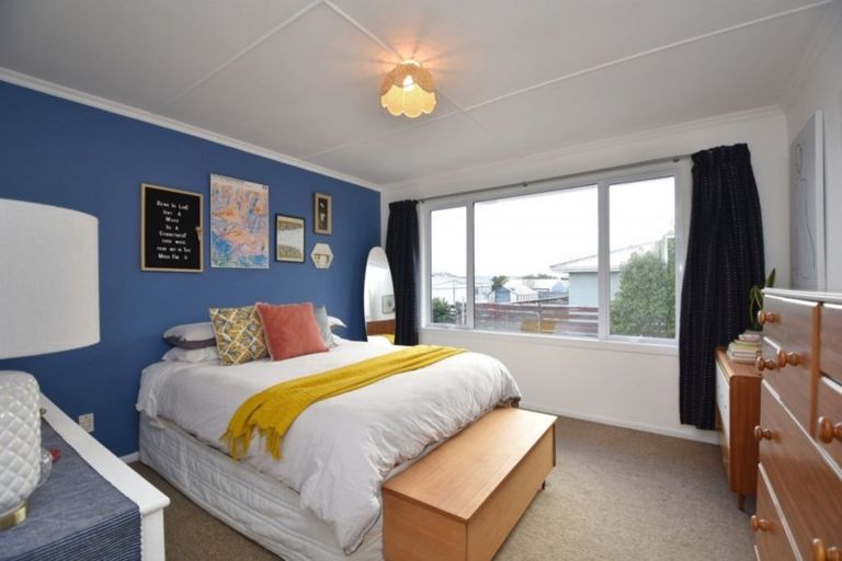 Photo of property in 34 Wye Street, Newfield, Invercargill, 9812