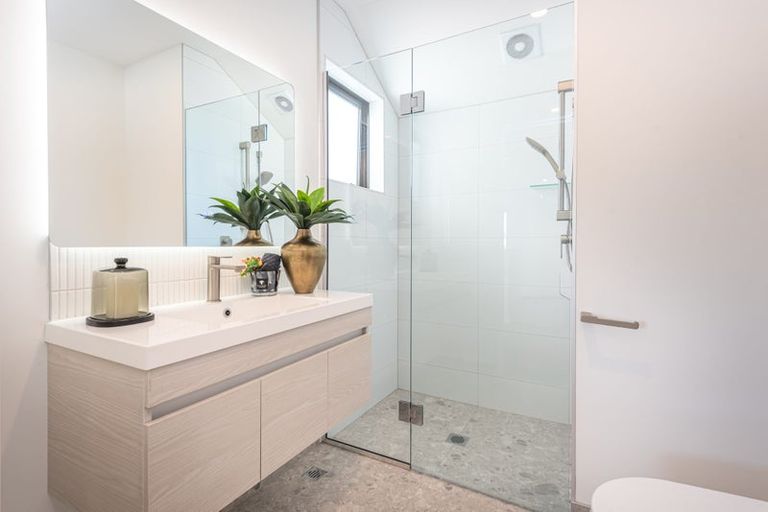 Photo of property in 2/211 Springfield Road, St Albans, Christchurch, 8014