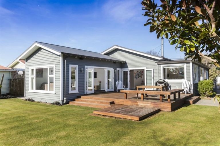 Photo of property in 73 Paparoa Street, Papanui, Christchurch, 8053