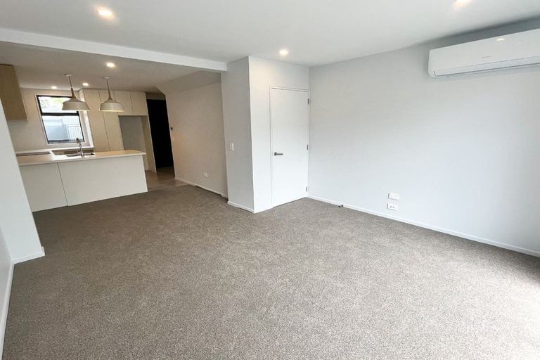 Photo of property in 6/18 New Brighton Road, Shirley, Christchurch, 8061