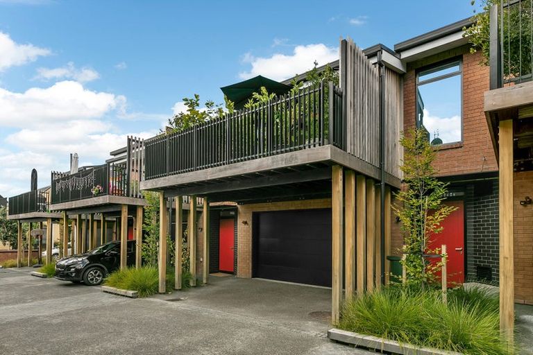 Photo of property in 4b Hastings Street, Hobsonville, Auckland, 0616