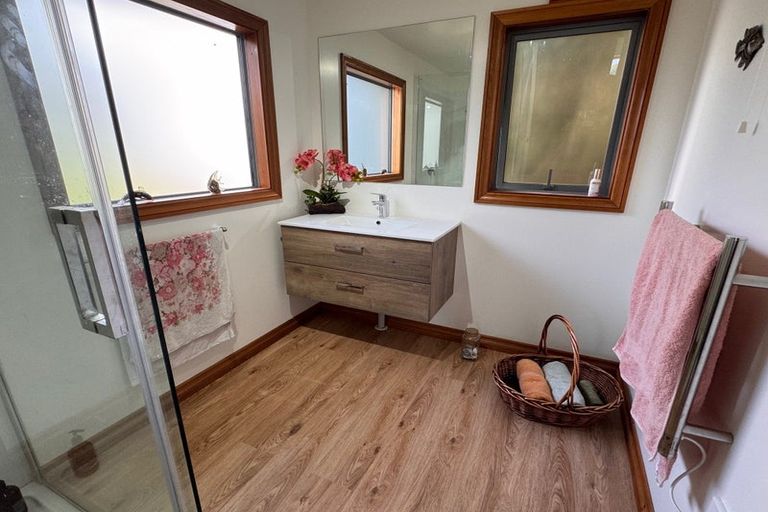 Photo of property in 19 Mccormicks Road, Whatamango Bay, Picton, 7281