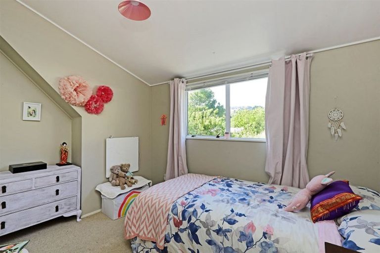 Photo of property in 2 Toop Street, Havelock North, 4130