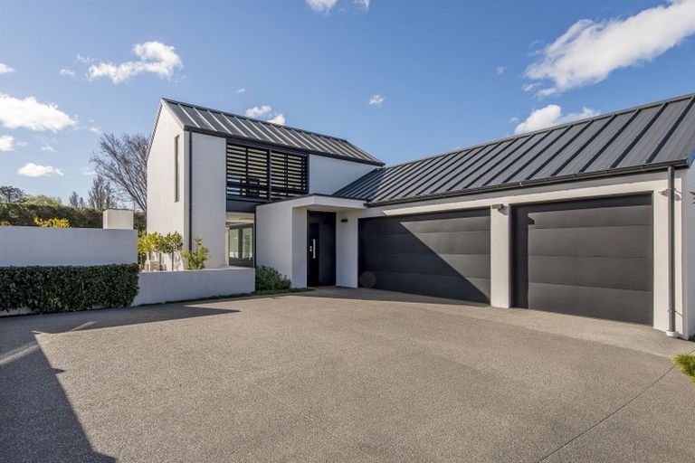 Photo of property in 44 Bluestone Drive, Parklands, Christchurch, 8083