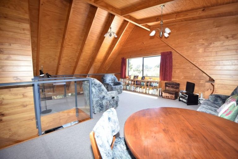 Photo of property in 75 Costley Street West, Carterton, 5713