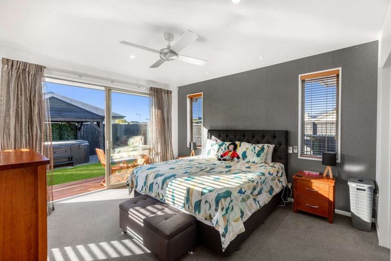 Photo of property in 2 Wyatt Street, Kaiapoi, 7630