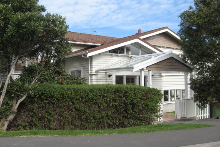 Photo of property in 38 Duthie Street, Karori, Wellington, 6012