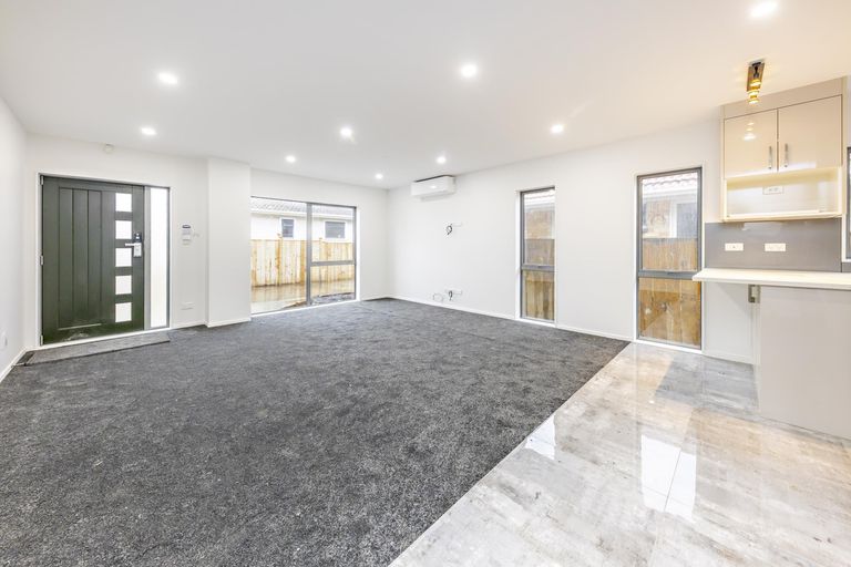 Photo of property in 28a Fernaig Street, Papakura, 2110