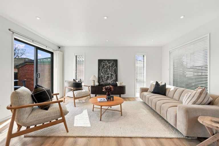 Photo of property in 27 Blair Avenue, Papanui, Christchurch, 8053