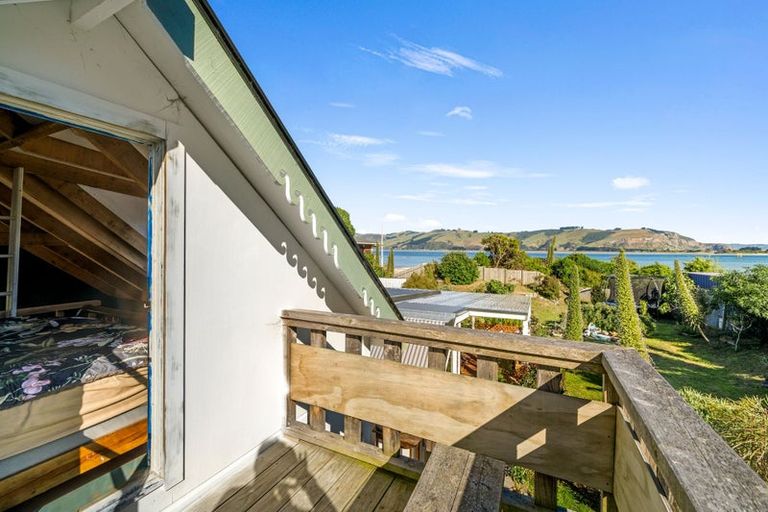 Photo of property in 911 Harington Point Road, Harington Point, Dunedin, 9077