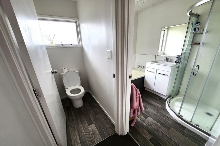 Photo of property in 60 Burundi Avenue, Clendon Park, Auckland, 2103