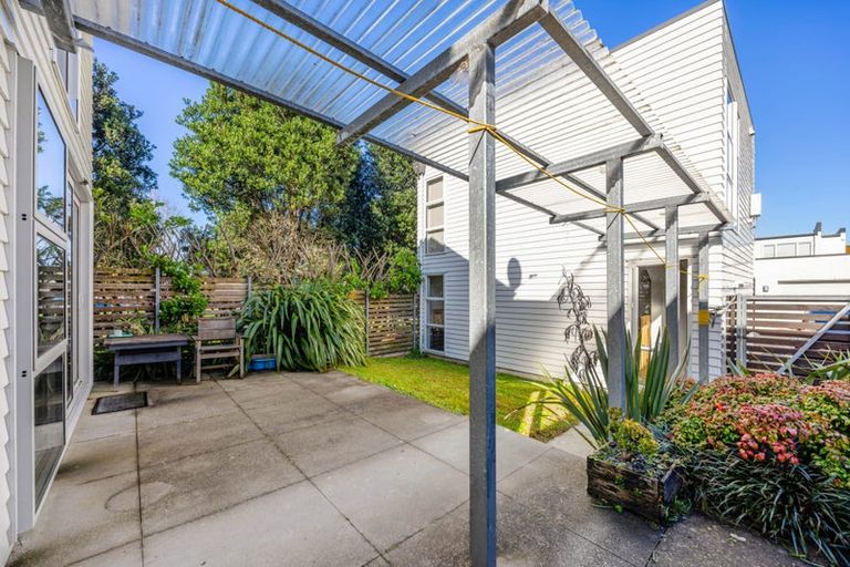 Photo of property in 13 Phar Lap Crescent, Takanini, 2112