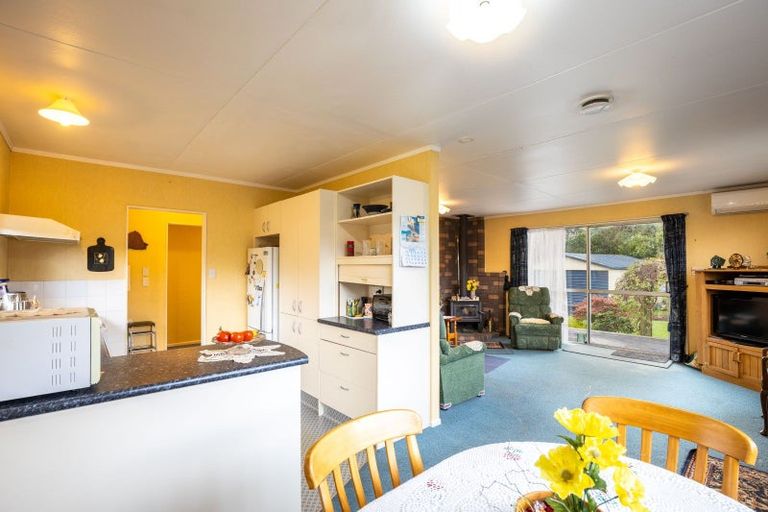 Photo of property in 36 Kowhai Street, Inglewood, 4330