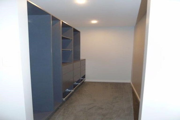 Photo of property in 5a Agra Crescent, Khandallah, Wellington, 6035