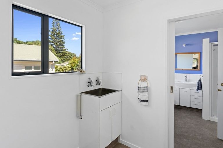 Photo of property in 4 The Avenue, Otaki Beach, Otaki, 5512