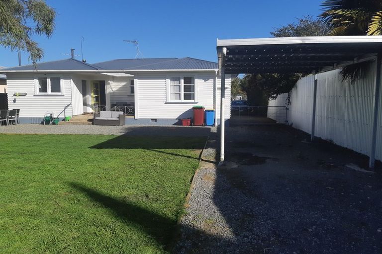 Photo of property in 9 King Street, Carterton, 5713