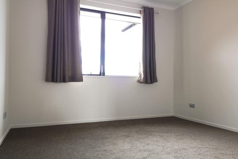 Photo of property in 1 Sujuan Close, Cambridge, 3434