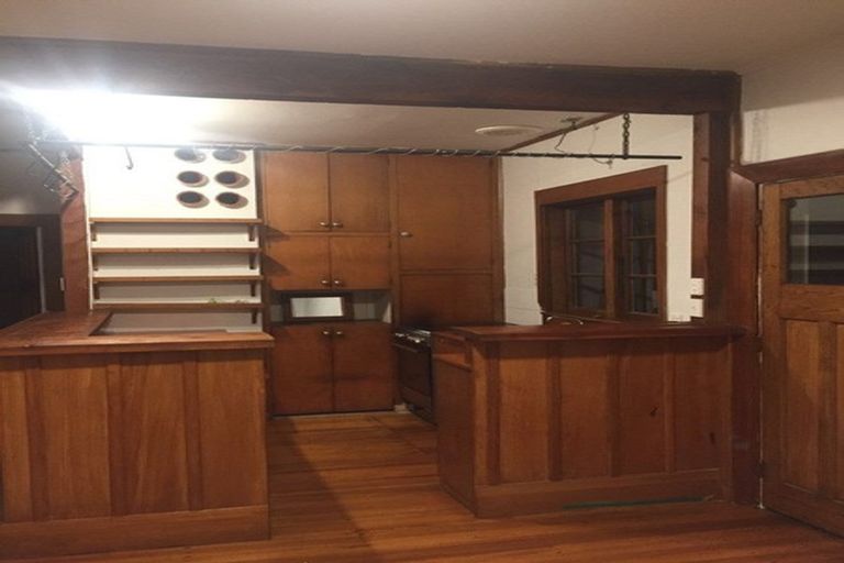 Photo of property in 44 Garreg Road, Bryndwr, Christchurch, 8052