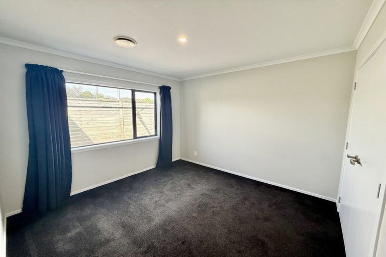 Photo of property in 8 Avalon Park Drive, Avalon, Lower Hutt, 5011