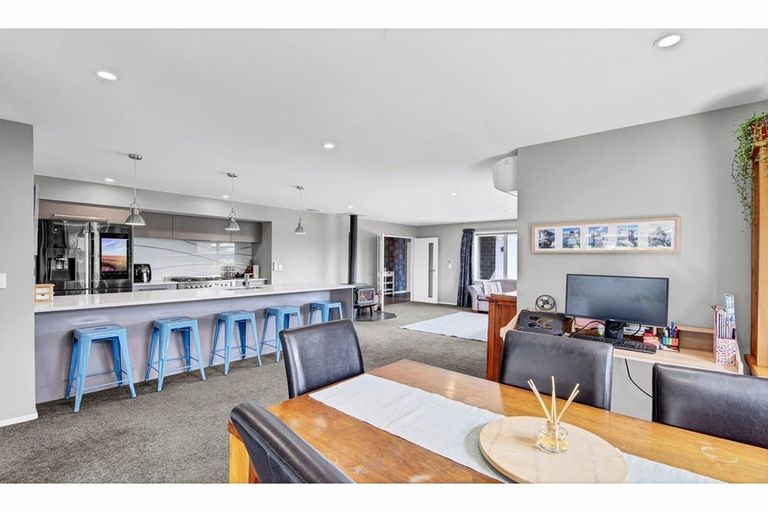 Photo of property in 36 Weka Street, Oxford, 7430