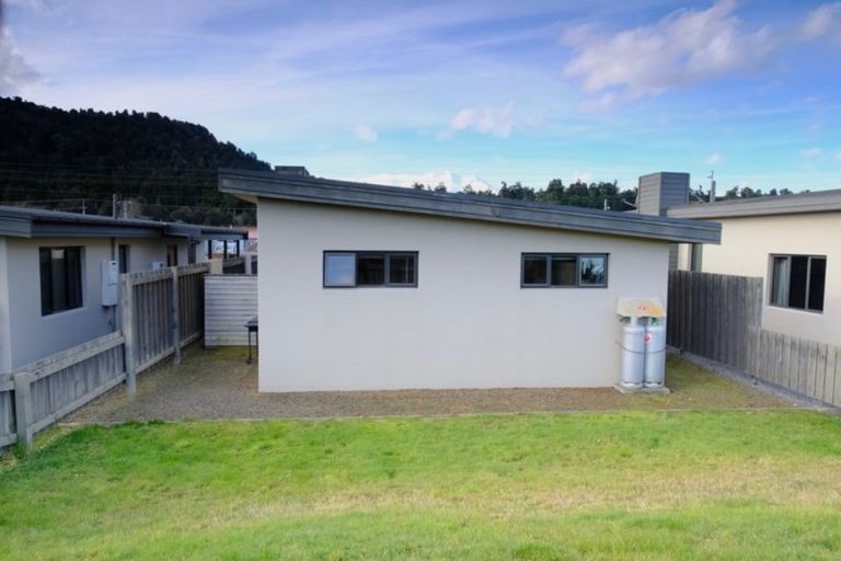 Photo of property in 66 Thames Street, Ohakune, 4625