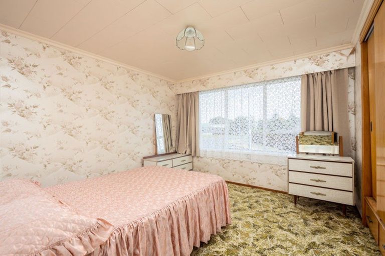 Photo of property in 2 Erica Place, Bell Block, New Plymouth, 4312