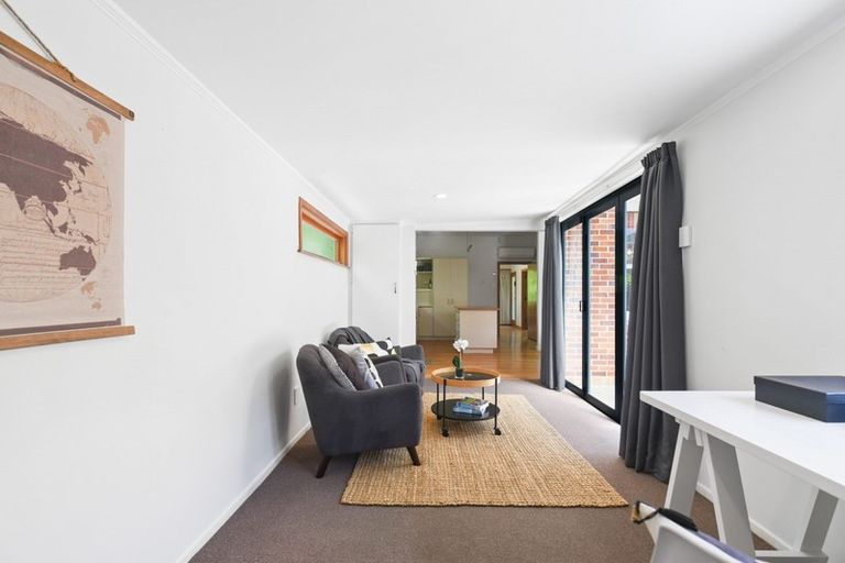 Photo of property in 4 Woodstock Road, Fairfield, Hamilton, 3214