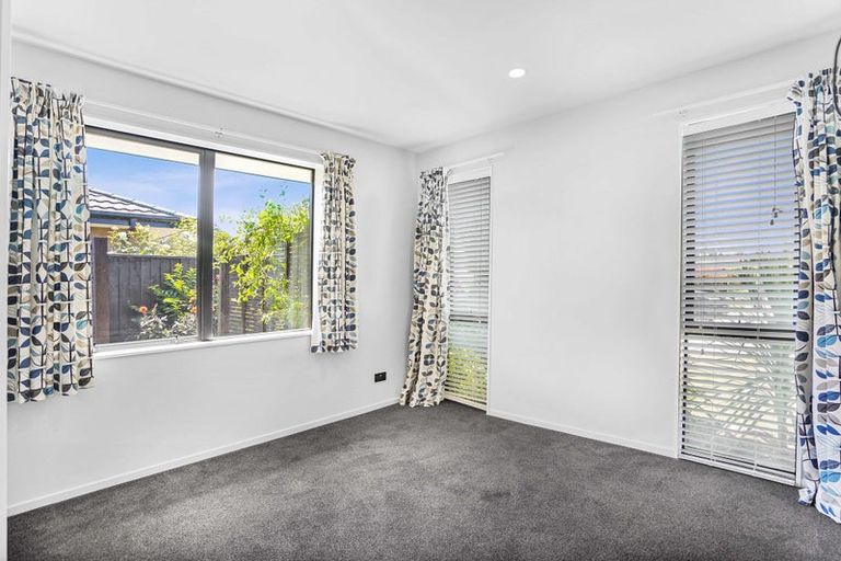 Photo of property in 36 Minerva Crescent, Woodend, 7610