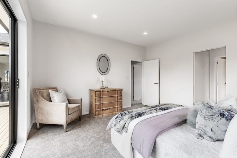 Photo of property in 11 Zadar Street, Kumeu, 0810