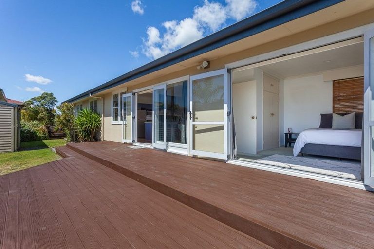 Photo of property in 398b Oceanbeach Road, Mount Maunganui, 3116