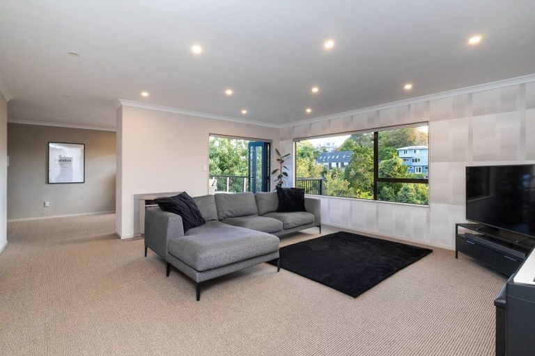 Photo of property in 35 Lighthouse Road, Bluff Hill, Napier, 4110
