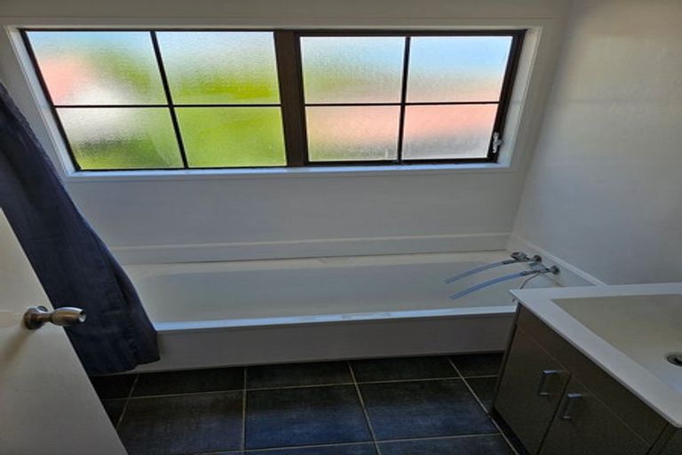 Photo of property in 57 Gills Road, Bucklands Beach, Auckland, 2014