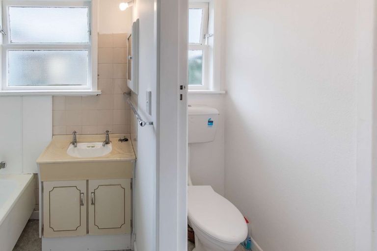 Photo of property in 14 Matai Street, Levin, 5510