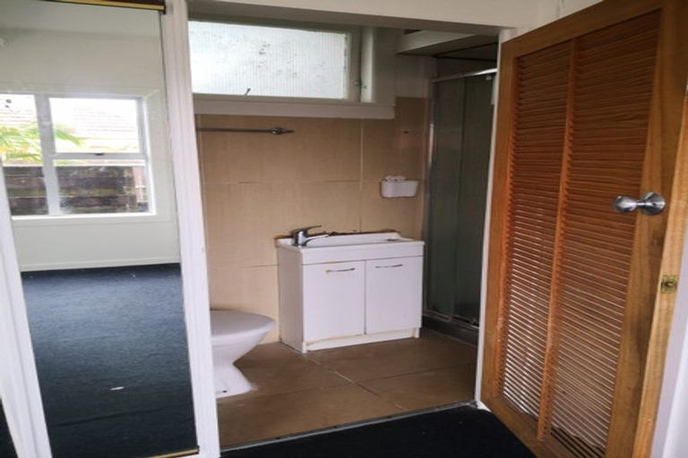 Photo of property in 105a Kimpton Road, Papatoetoe, Auckland, 2025