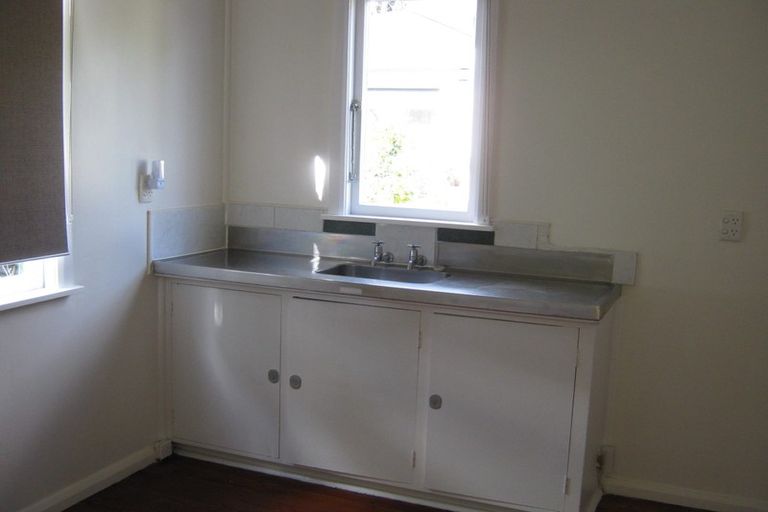 Photo of property in 22 Manawatu Street, Hokowhitu, Palmerston North, 4410