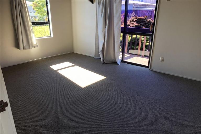 Photo of property in 5/64a Birkdale Road, Birkdale, Auckland, 0626