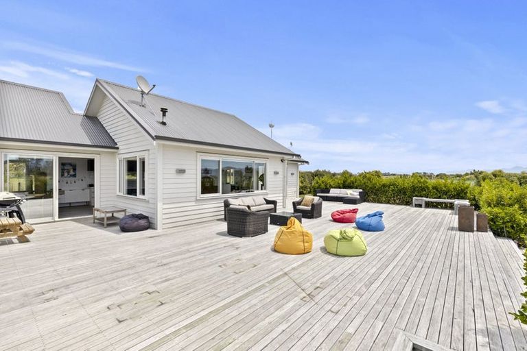 Photo of property in 741 Dillons Point Road, Dillons Point, Blenheim, 7273