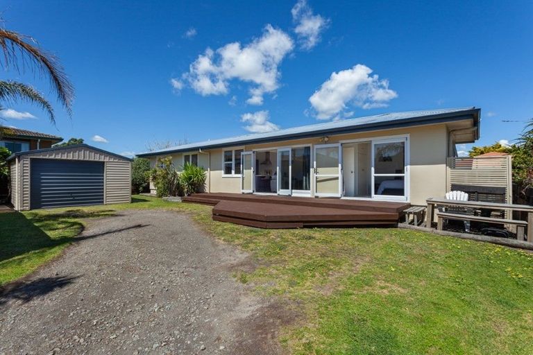 Photo of property in 398b Oceanbeach Road, Mount Maunganui, 3116