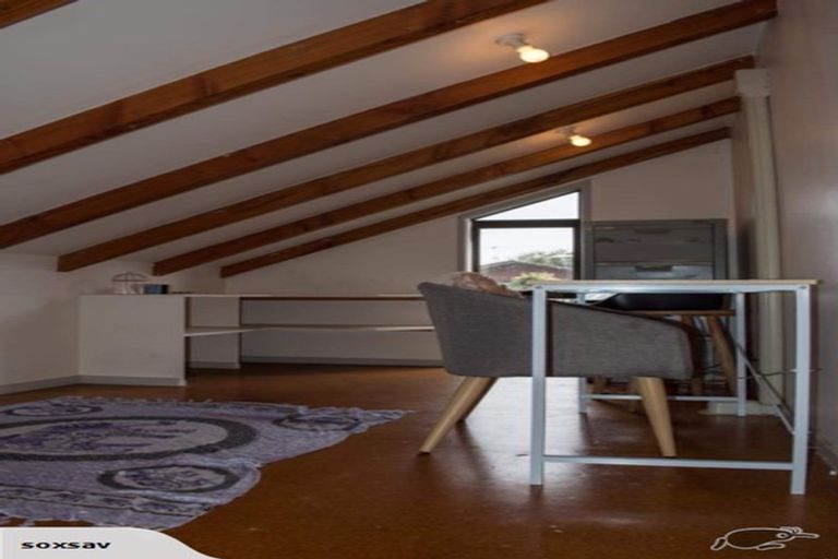 Photo of property in 111 Glenmore Road, Sunnyhills, Auckland, 2010