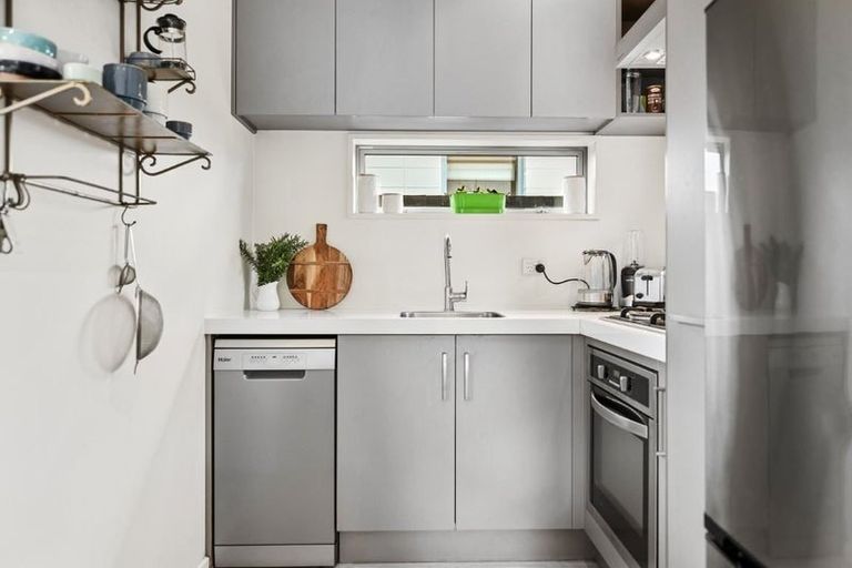 Photo of property in 3/45 Antigua Street, Addington, Christchurch, 8024