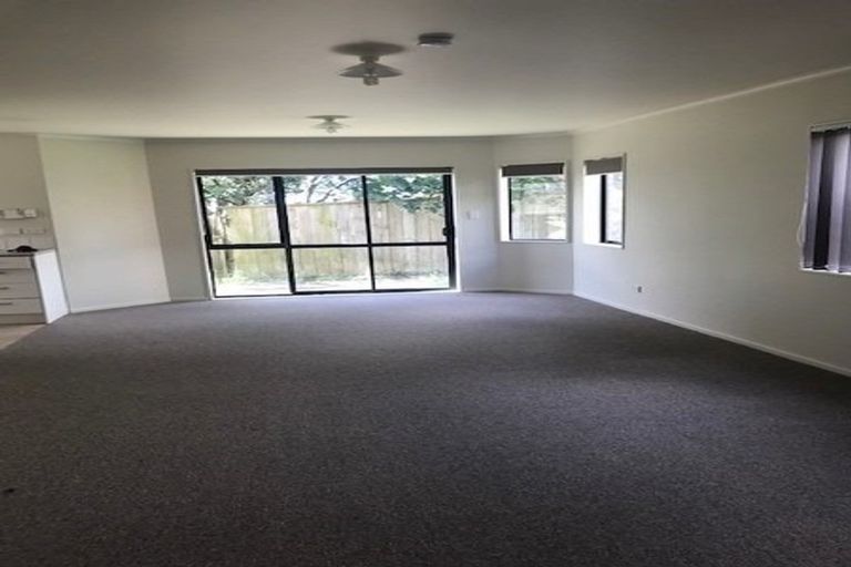 Photo of property in 207a Metcalfe Road, Ranui, Auckland, 0612