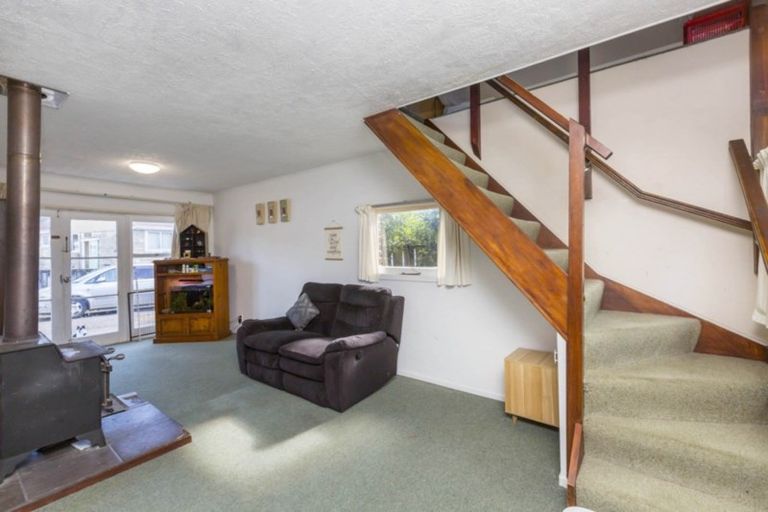 Photo of property in 7a Tennyson Street, Trentham, Upper Hutt, 5018