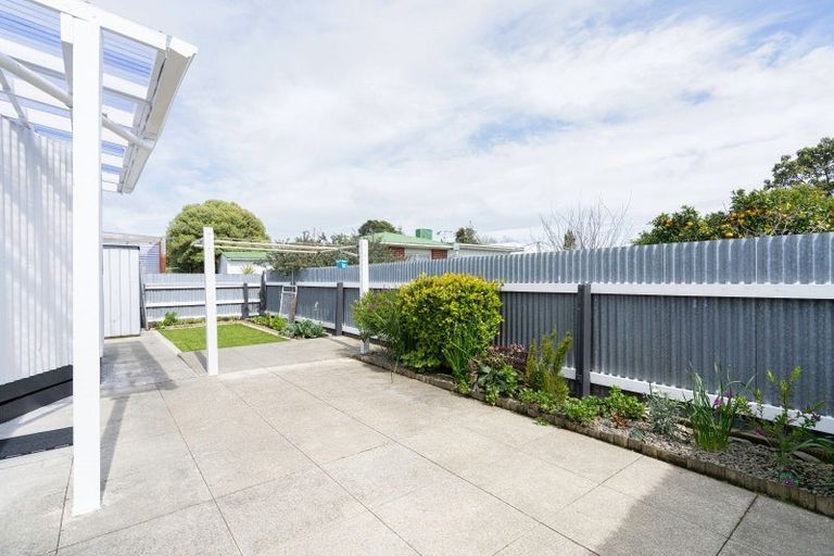 Photo of property in 5 Mersey Street, Levin, 5510
