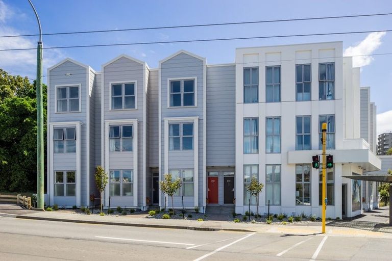 Photo of property in 244 Victoria Street, Te Aro, Wellington, 6011